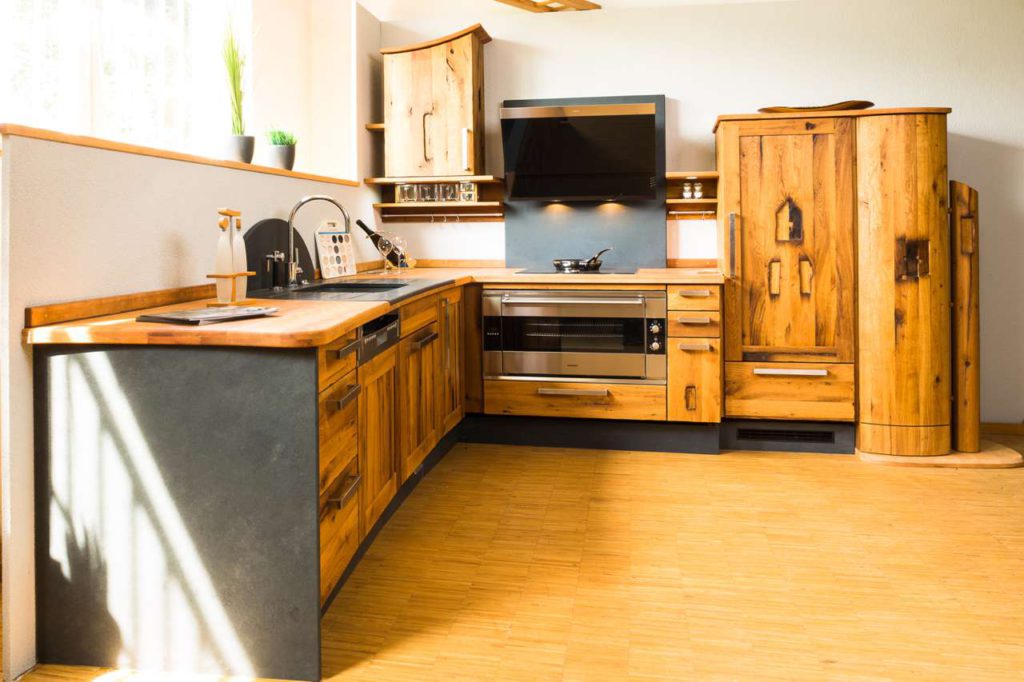 Küche aus Altholz, Küche aus Recycling holz, umweltschutz