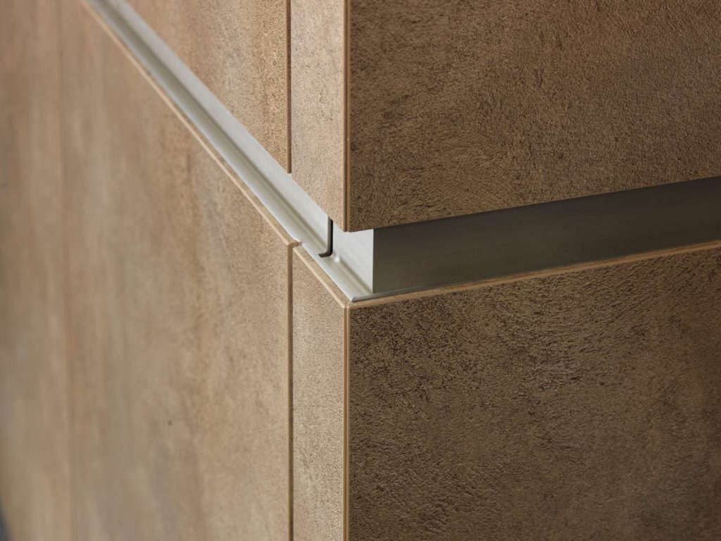 atmos: All that glitters ain’t gold (Prince) Foto: rational einbauküchen GmbH