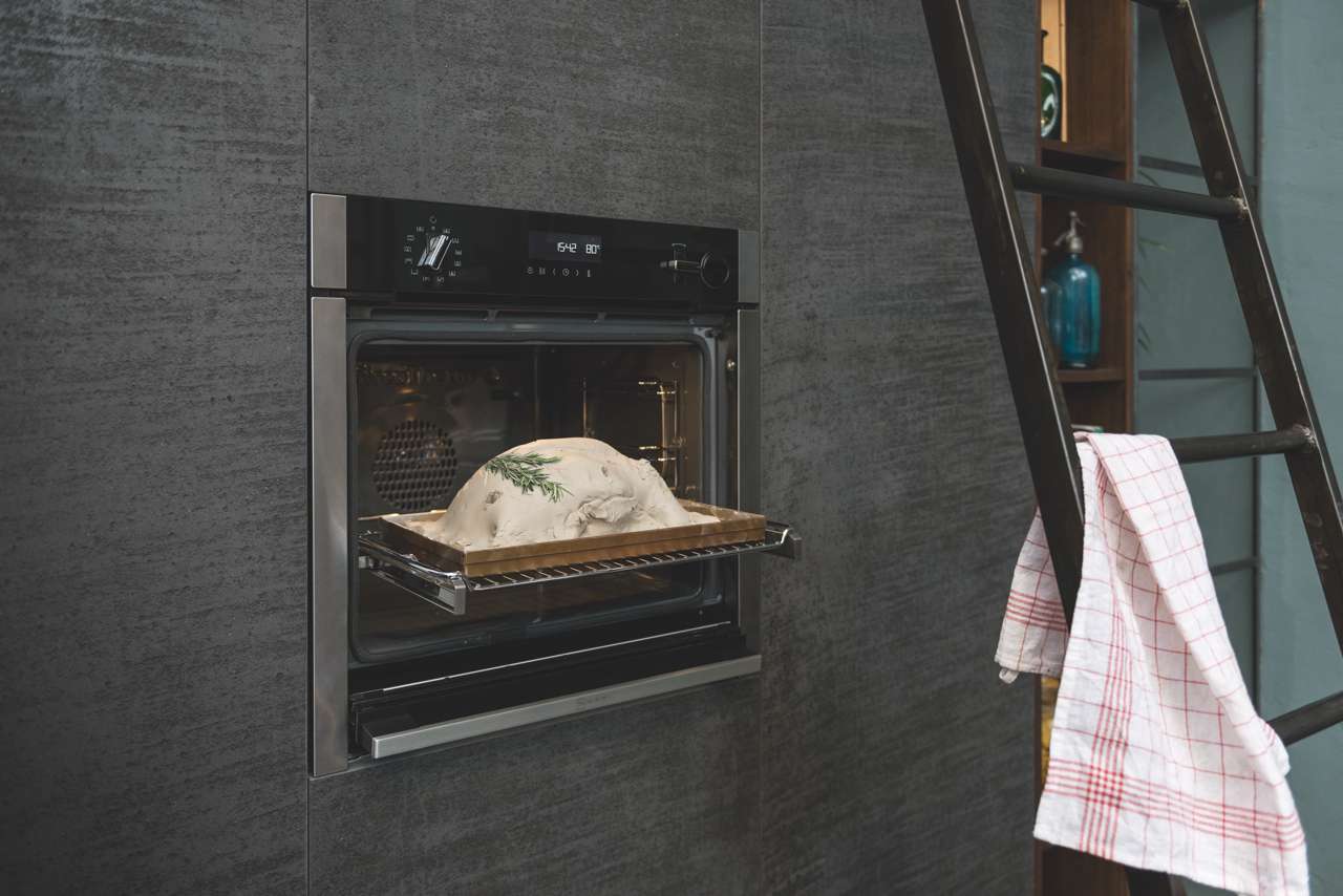 NEFF_2017_Backofen_BVC5878_Seitenansicht KÜCHEN JOURNAL