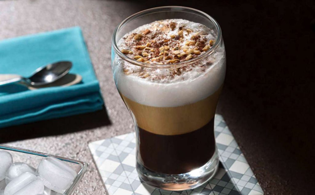 Kaffeemaschine Eiskaffe, De’Longhi, Küchenjournal
