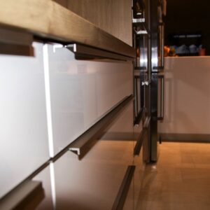 Einige Schubladen schließen nicht bündig. Foto: Küchen Journal