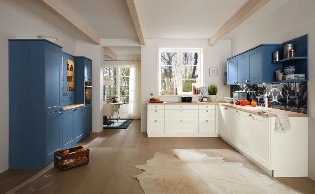 Eine Variante der modernen Landhausküche ist das Modell MR4450. Foto: Mustering