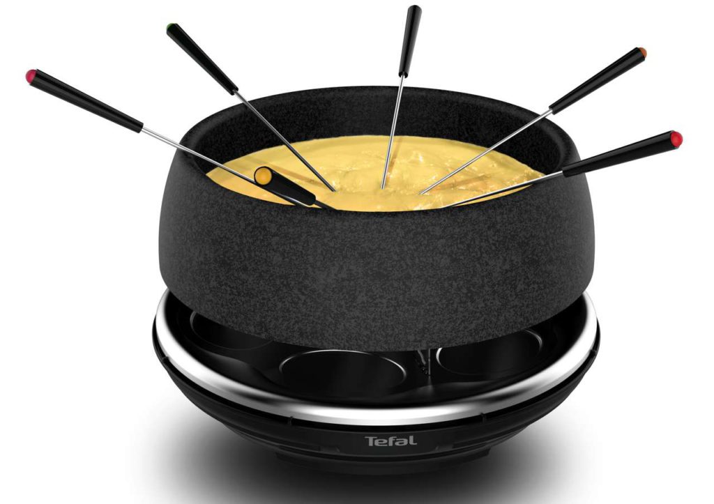 Endlich kann man Raclette und Fondue ohne viel Aufwand zusammen genießen. Foto: Tefal