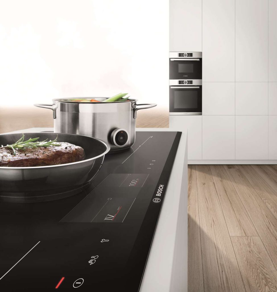 PerfectFry und PerfectCook: Nichts brennt an, nichts kocht über. Foto: Bosch