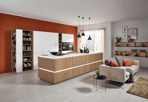 Offen gestaltete Küchen sind im Neubau in Deutschland sehr beliebt. Sie haben einen stark kommunikativen Charakter. (Foto: AMK)