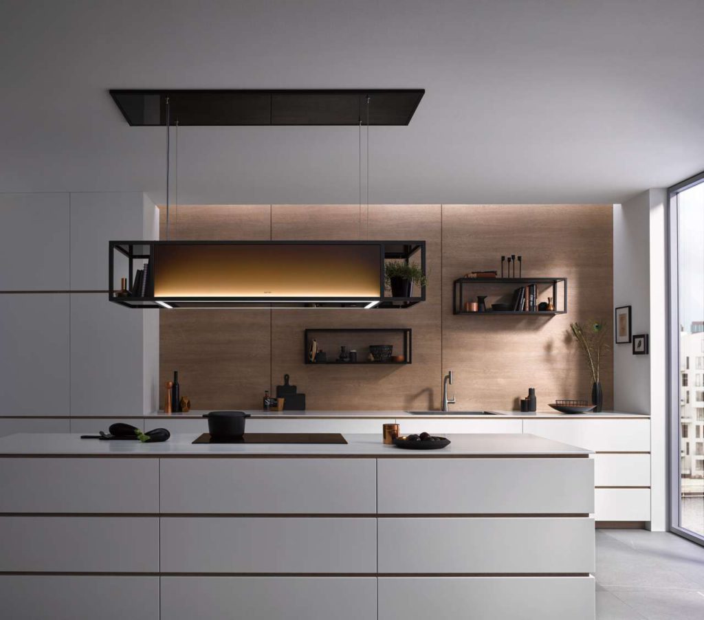 Die Deckenlifthaube Skyline Frame ist mit oder ohne seitliches Regelsystem erhältlich. Foto: berbel
