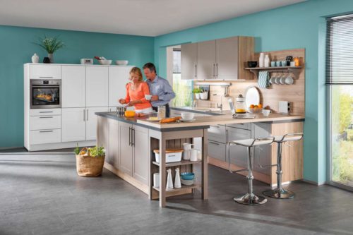 Der Küchenberater macht beispielsweise bei der Stellform der Küche Vorschläge, die zum Raum und zu den Lichtverhältnissen passen. Foto: djd/Küchen Quelle GmbH