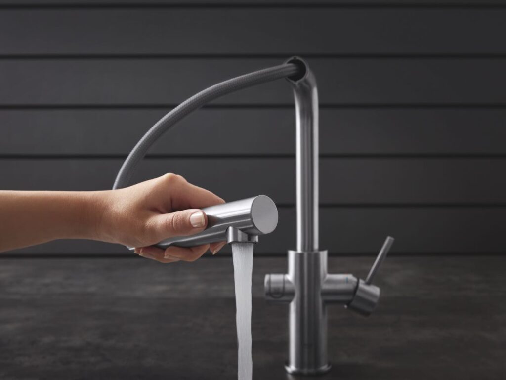 GROHE Blue Home Armatur mit herausziehbarem Schlauch. Foto: GROHE