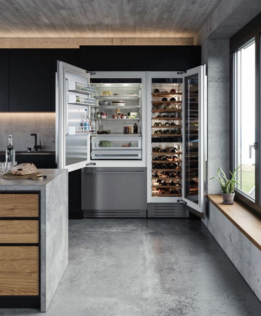 Der Side-by-Side Kühlschrank von V-Zug bietet reichlich Platz. Foto: V-ZUG