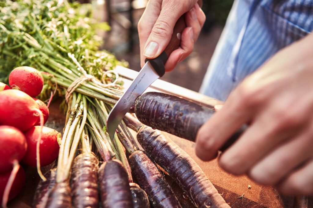 Die WÜSTHOF Messerserie Urban Farmer ist Ausdruck dieses Lebensgefühls. Foto: Wüsthof