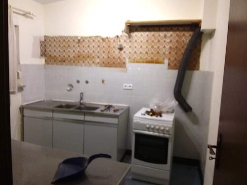 Küche vor der Erneuerung. Foto: Privat