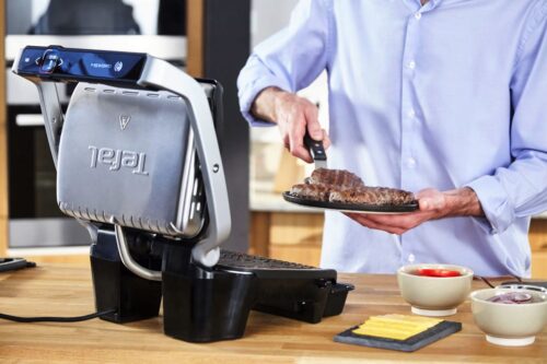 Von „blutig“ bis durchgebraten, von Steak über Wurst bis zu Sandwich und Gemüse: Der neue Tefal OptiGrill Elite kann wirklich alles und garantiert perfekte Grillergebnisse für jede Art von Grillgut. So wird ab sofort Jeder zum absoluten Grillprofi! Foto: Tefal