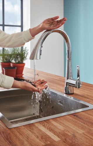 Das Design von „Zedra“ von Grohe ist ergonomisch und etwas ganz Besonderes. Foto: Grohe