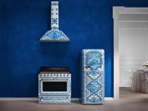 Individueller geht es nicht: Der Herd von Smeg ist nach einem Design von Dolce & Gabbana gestaltet und gehört zur „Sizilien“-Kollektion. Das Design ist den sizilianischen Keramikgefäßen „Majolika“ nachempfunden. Foto: Smeg