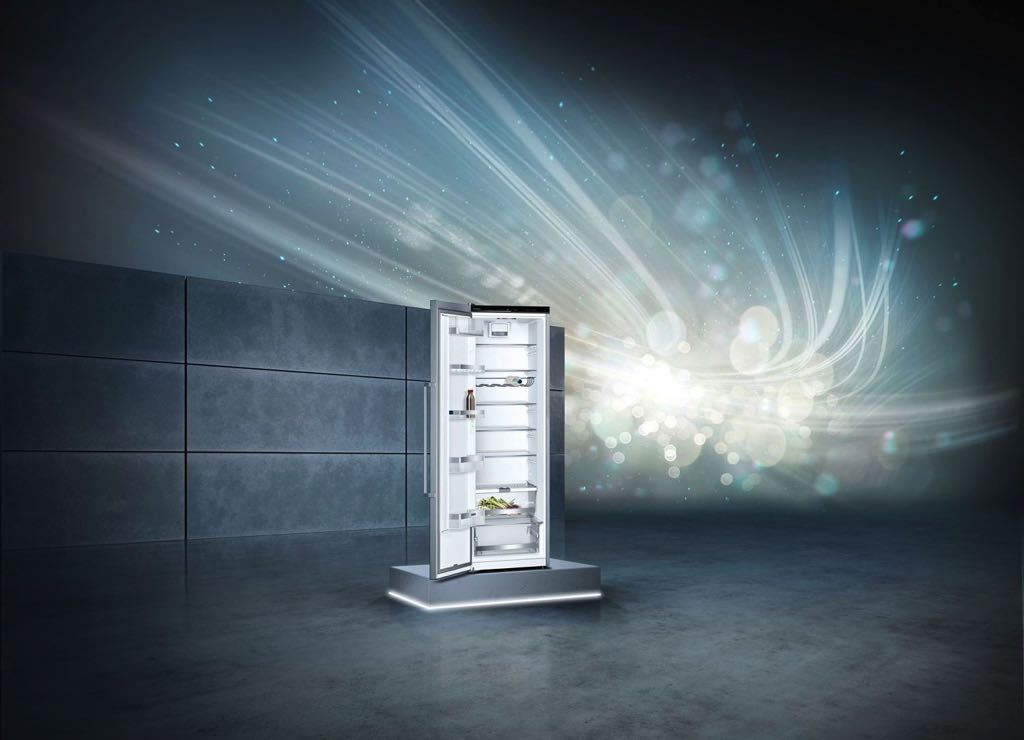 Für den Siemens iQ500 Kühlschrank im Edelstahl-Design vergab die Stiftung Warentest die Gesamtnote „sehr gut“ (1,3).
Foto: Siemens