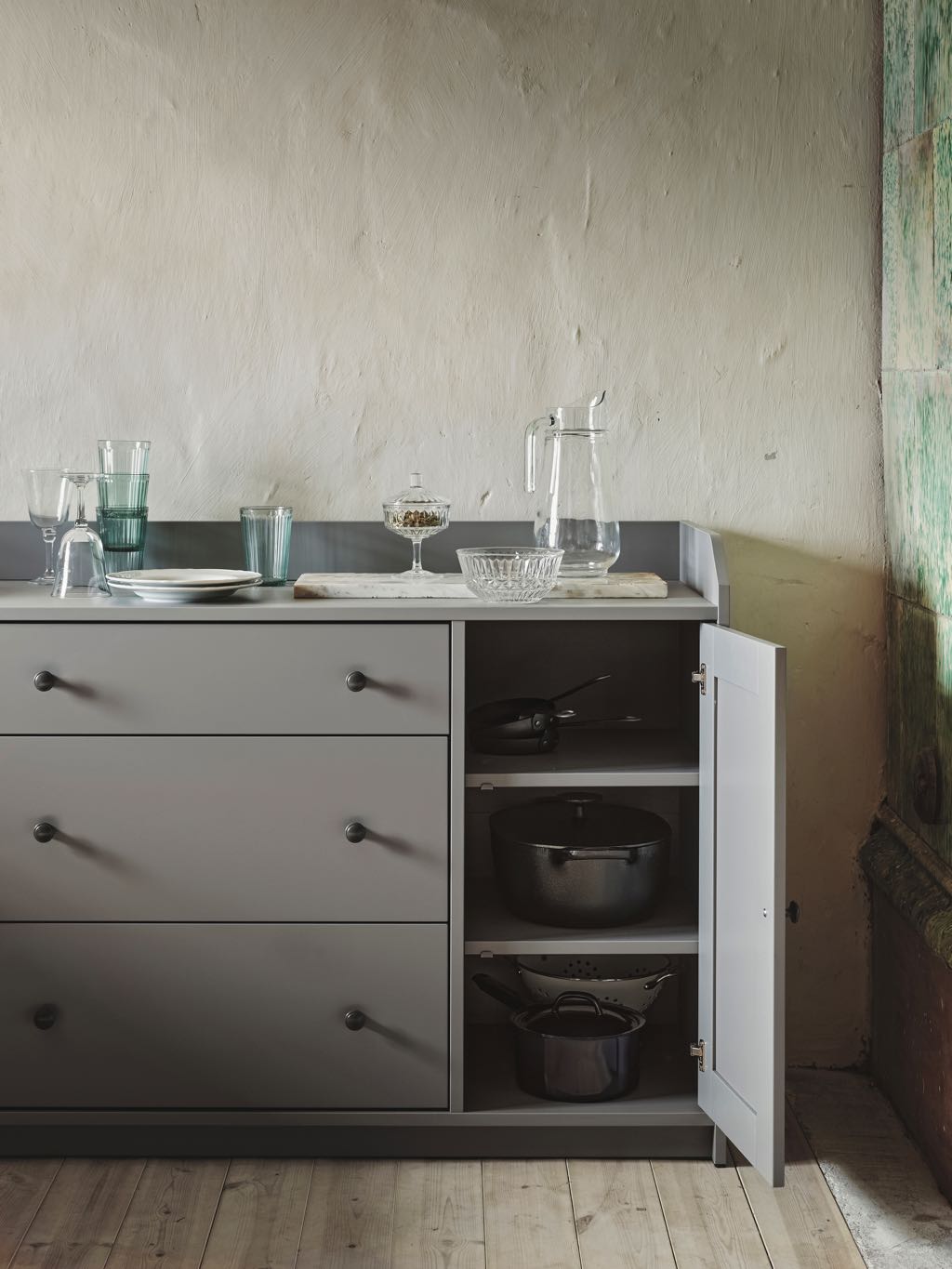 IKea Küche grau Küchenboard