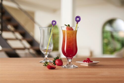 Das “Hurricane-Glas” ist von Leonardo und heißt auch „Hurricane“. Darin lassen sich köstliche, cremige Cocktails servieren.