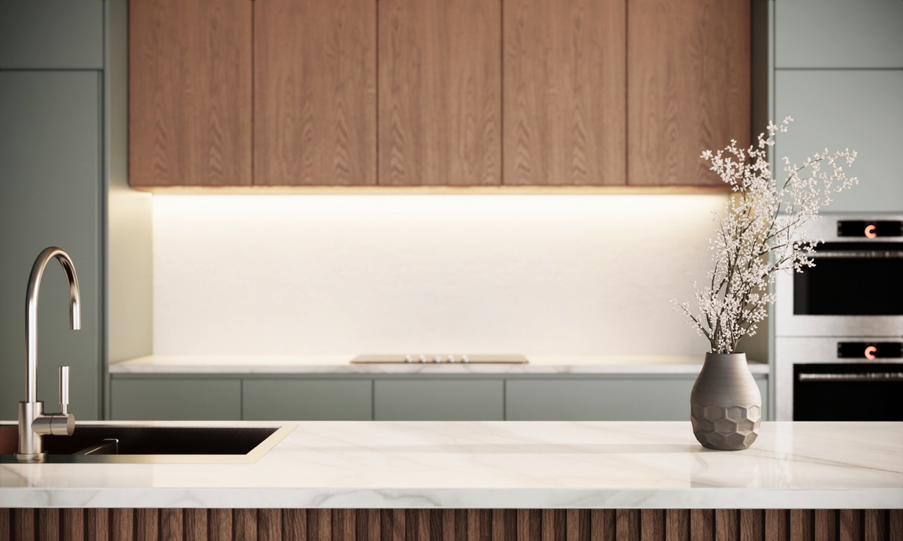 Japaner lieben Holz – was nicht bedeutet, dass keine anderen Materialien eingesetzt werden. Die japanische Kücheneinrichtung wirkt gerade so modern und zeitmäßig, weil sie mutig verschiedene Materialien miteinander kombiniert. Foto: iStock.com / Nongnuch Pitakkorn 