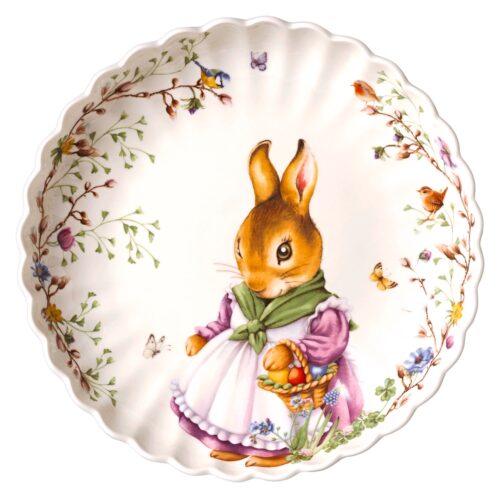 Ja, wohin möchte denn die hübsche Hasenfrau? Aber keine Sorge, so schnell wird sie nicht vom Porzellanteller aus der Kollektion „Spring Fantasy“ weglaufen. Von Villeroy & Boch.