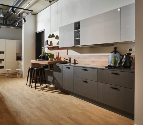 Nolte Küche | Metal - Stahl Grau / Lux - Weiß Hochglanz ©Nolte Küchen