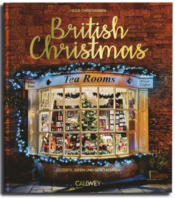 Fotocredit: Inter Callwey
Tauchen Sie ein in die Welt von „British Christmas“. Lassen Sie sich von üppig geschmückten Weihnachtsbäumen begeistern. Erleben Sie die malerischen Landschaften und die gemütlichen Cottages England und die Vielfalt britischer Traditionen. Entdecken Sie köstliche Rezepte, vom festlichen Gänsebraten bis zu verlockenden Weihnachtspuddings. Von Heide Christiansen, erschienen bei Callwey, 35 Euro.

