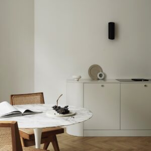 Rundungen machen den Raum ungefährlicher. Das gilt für den Esstisch und für die Küchenmöbel. Nicht nur wegen der Sicherheit, sondern auch wegen der hübschen Optik, gibt es immer mehr Küchen, die gerundet daherkommen. Ein echter Trend, von Nordiska Kök. 